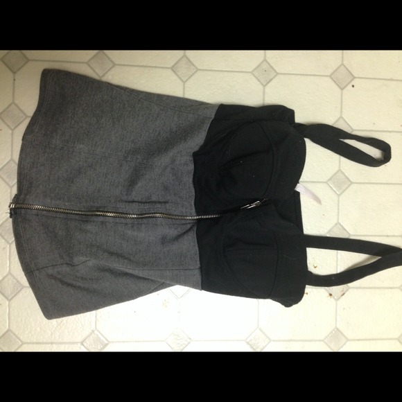 Zip up top - Picture 1 of 1