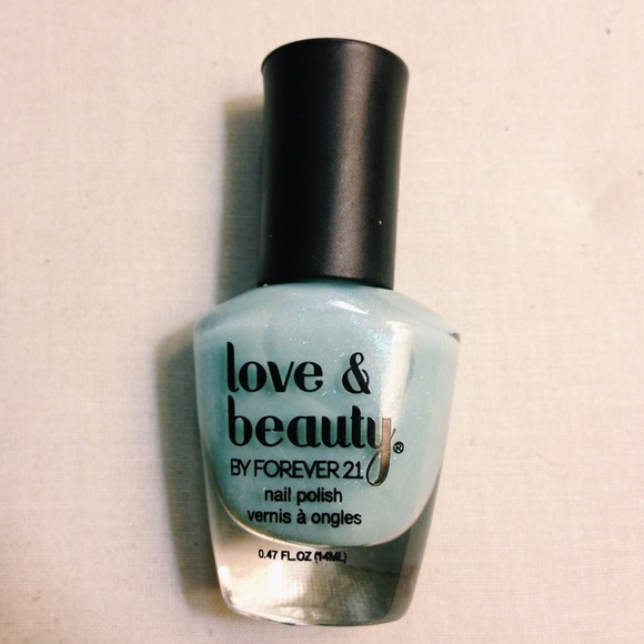 Sparkle blue Forever 21 nail polish