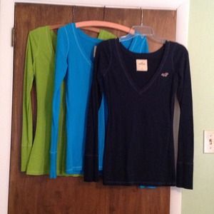 3Hollister long sleeve v-neck shirts