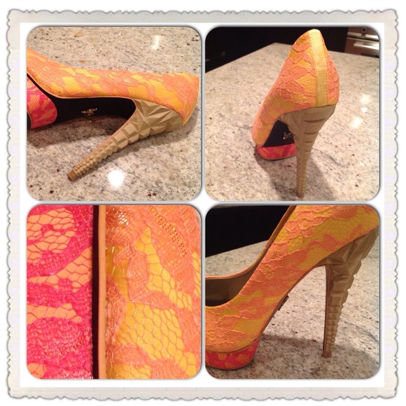 🌹SALE🌹Rachel Roy Lace Pump - Picture 2 of 4