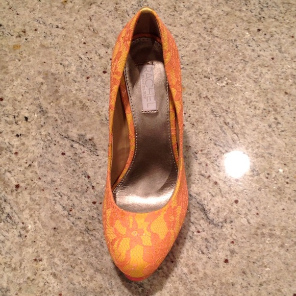 🌹SALE🌹Rachel Roy Lace Pump - Picture 3 of 4