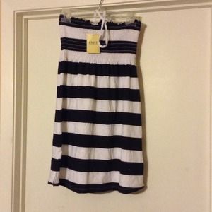 ⬇💵PRICE REDUCED 💵⬇️ Jrs top/dress