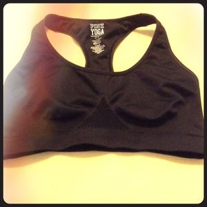 NWOT Victoria's Secret Yoga bra