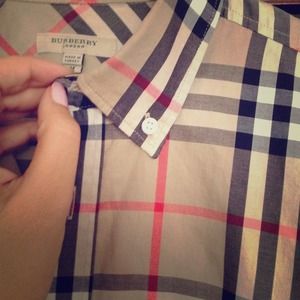 Like-new beautiful Burberry shirt