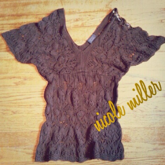 ♡Brown crochet top