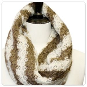 🔴Two Tone Infinity Scarf