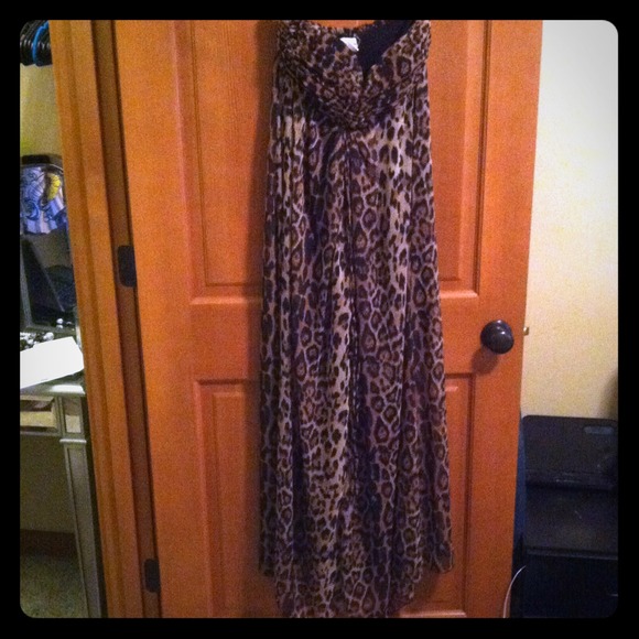 STRAPLESS CHEETAH PRINT MAXI