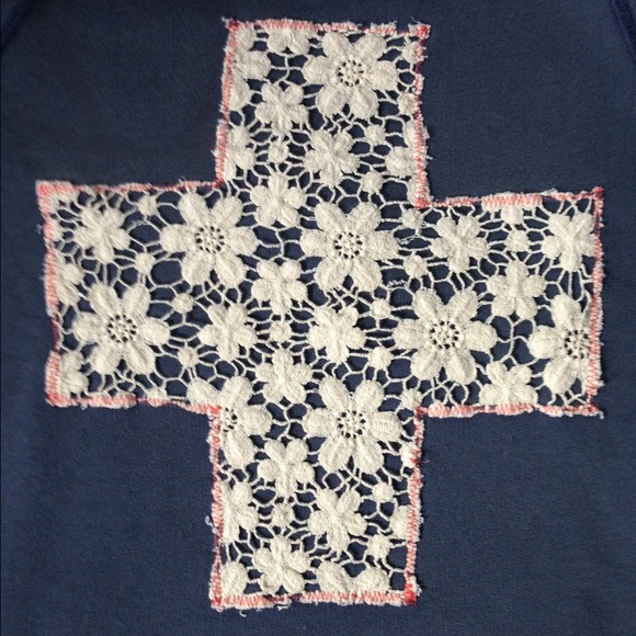 Levi's sweatshirt - Picture 2 of 2