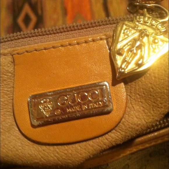 ❗️SOLD❗️Authentic Vintage Gucci Boston Hand Bag - Picture 3 of 3