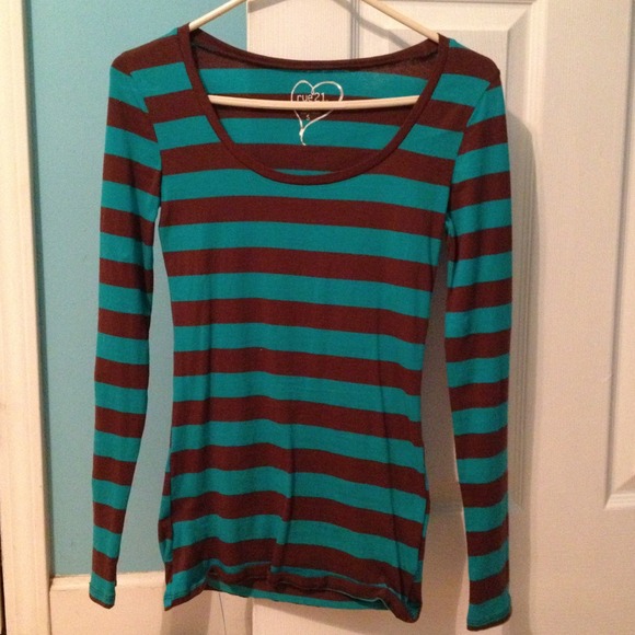 Rue 21 - Picture 1 of 1