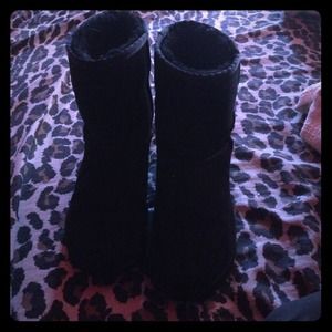 🚫TRADED🚫Uggs!!!!