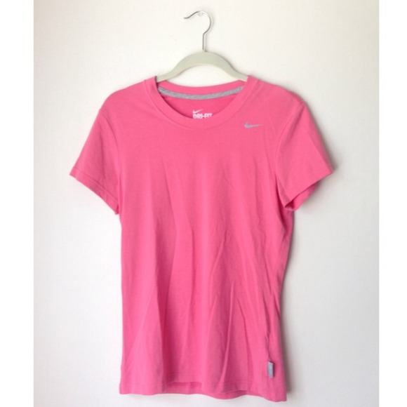 Nike Tops - 🚫SOLD🚫Nike Dri Fit Pink Shirt