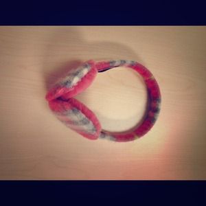 Burberry Earmuffs Bright Pink Check