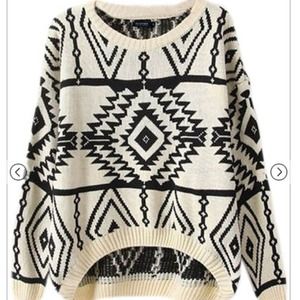 🎉HOST PICK🎉Tribal Print Sweater