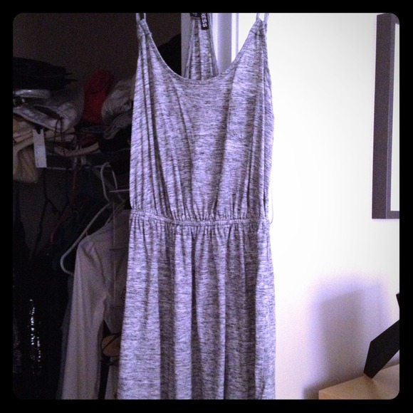 🚫SOLD🚫Grey short dress