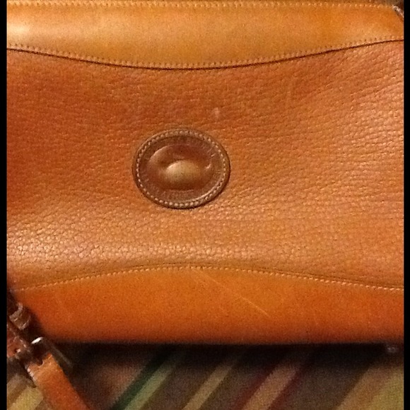 Dooney & Bourke purse