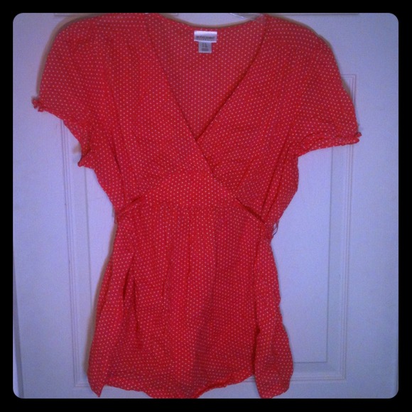 Motherhood Maternity orange & white polka dot top.