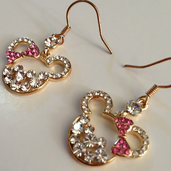 ⛔Sold⛔Minnie Mouse Pattern rhinestone earring - Picture 2 of 2