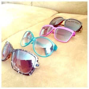 Designer sunglasses bundle