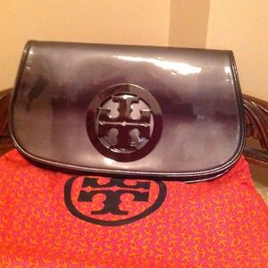 Tory burch clutch-REDUCED!