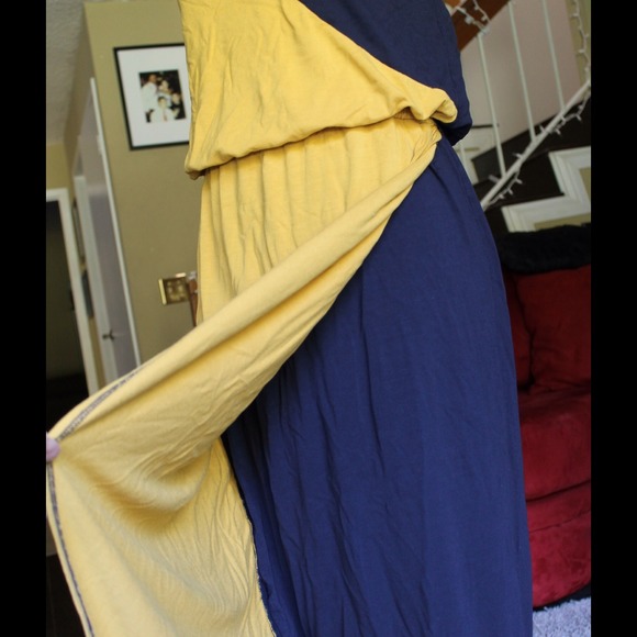 *SOLD******Sexy dress - Picture 3 of 4