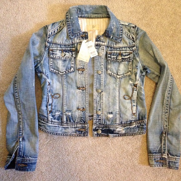 Jackets & Blazers - Denim jacket. ❌❌no trade