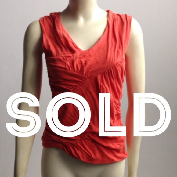 🐱SOLD🐱 Asymmetrical top