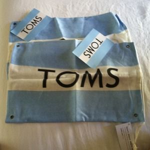 2Tom bags new