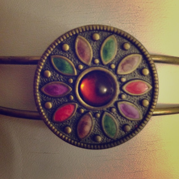 ❌SOLD❌ONE SIZE METAL BRACELET!!!