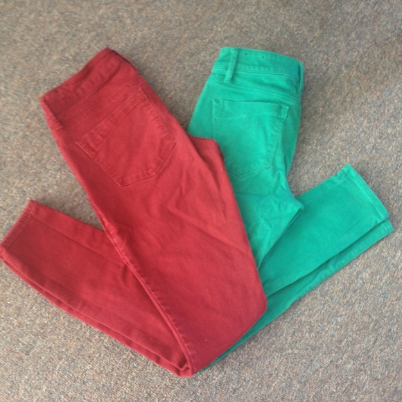 Skinny Jeans and belt bundled!