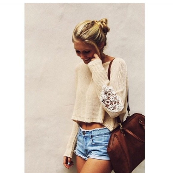 LOOKING FOR: lf crochet elbow crop sweater