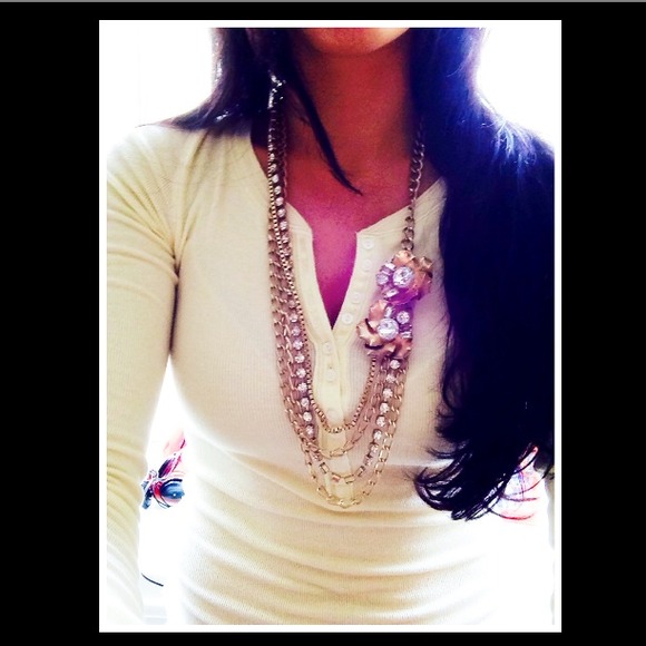 Multi Chain Gold Necklace w/Flower accents & bling