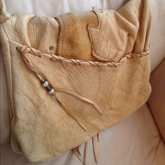 Beautiful 100% Leather Messenger Bag... Vintage❤️ - Picture 4 of 4