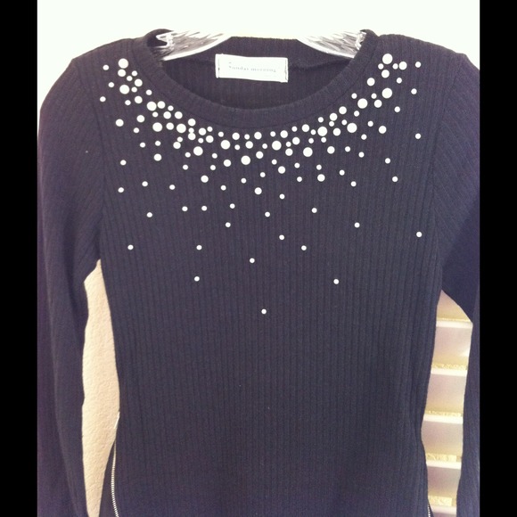 🔴SOLD🔴New  Side Zippers Chiffon Peplum Top - Picture 4 of 4