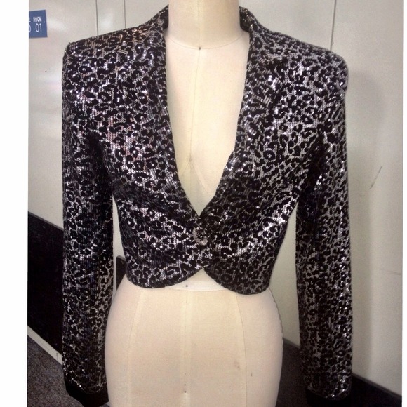 Abeyo Marqz Jackets & Blazers - Show Stopping Evening Blazer! 🎉