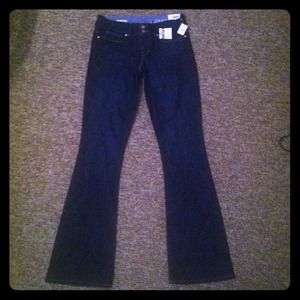 Brand new! Gap 'Perfect Boot' Jeans! Size 25/0!