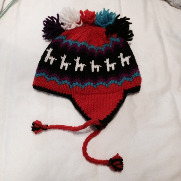 REDUCED🌞Colorful Llama Mohawk Toboggan