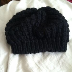 Black beanie