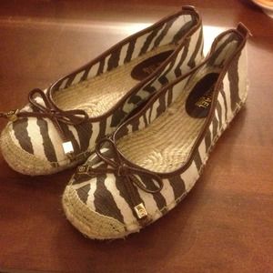 Michael Michael Kors Animal Print Flats