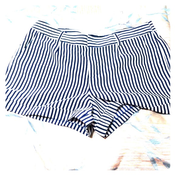 White and navy blue shorts