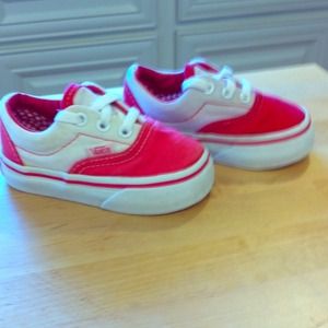 Toddler shoes