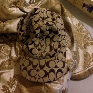 Authentic Coach Hat !