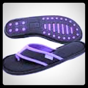 Smartdogs sandals with honeycomb cushioned footbed