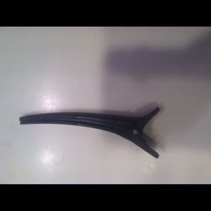 Hair sectioning clip