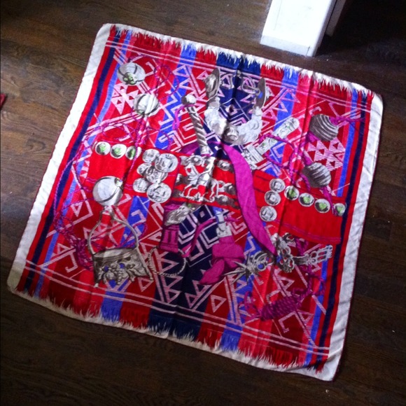 Hermes authentic cashmere scarf/shawl - Picture 1 of 4