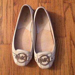 Michael kors flats