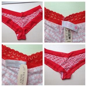 Bundle for @chanjess of 4 V. Secret Large Panties