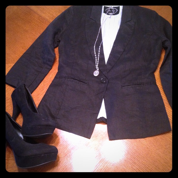 Black quarter length blazer with striped lining