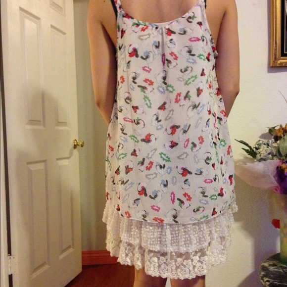 Long Top... - Picture 2 of 4