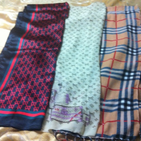 Scarf